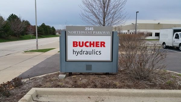 outdoor_monumnent sign_Elgin IL_ retrofit_refurbish_panels_custom graphics.jpg